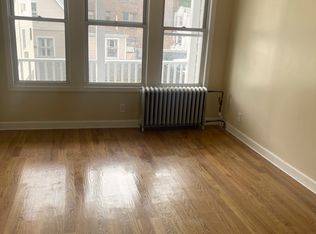 679 E 241st St Floor 2, Bronx, NY 10470