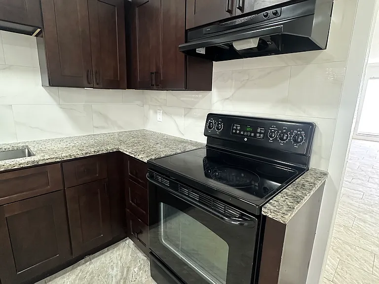 385 Wymore Rd #201 — Photo 9