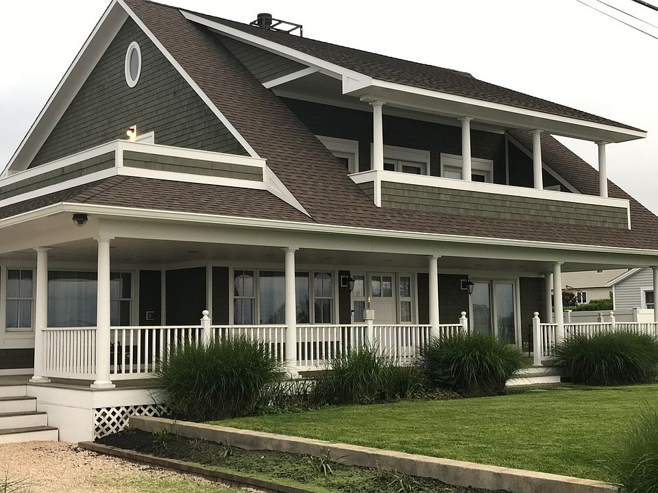 1st image of 9 Laura Lee Dr