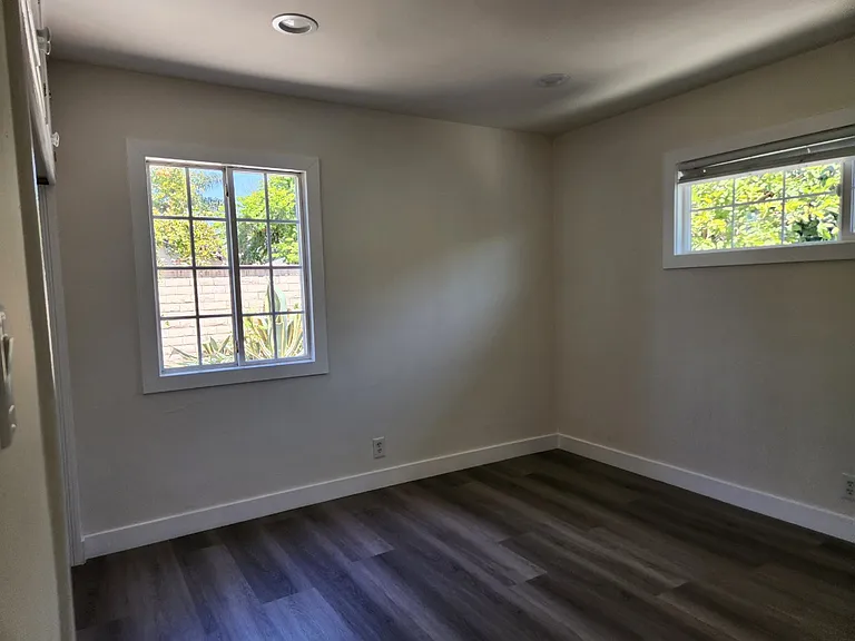 12182 Diane St — Photo 12