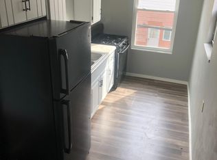 210 N Main St APT E, Sharpsburg, PA 15215