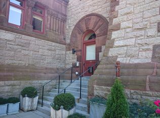 2448 Beacon St, Chestnut Hill, MA 02467