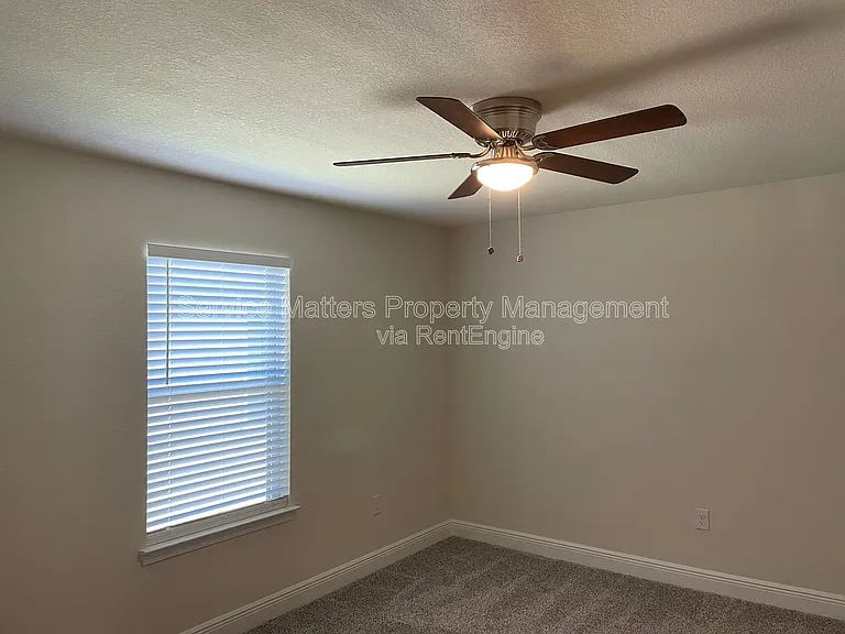 5184 Peach Dr — Photo 18