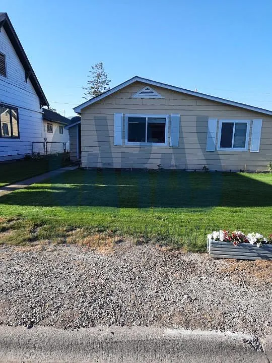 105 7th Ave W