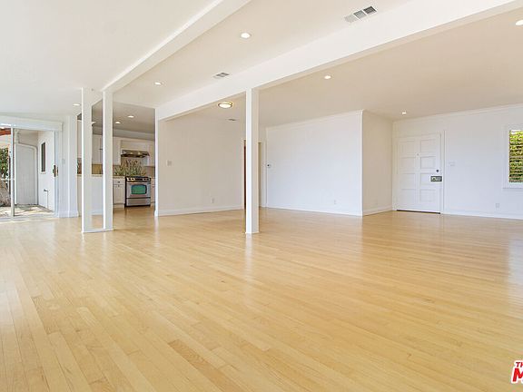 5th image of 334 Aderno Way