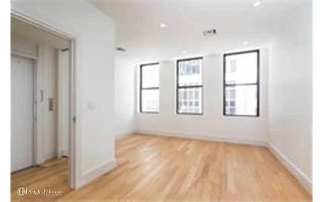 Rented by Douglas Elliman | media 10