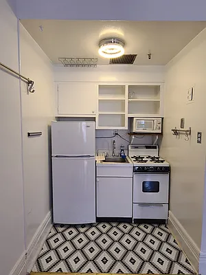 Rented by Ideal Properties Group | media 6