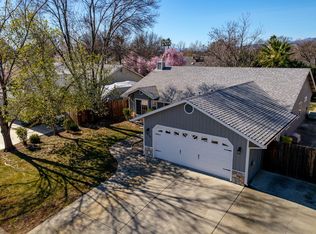 1914 Airstrip Rd, Redding, CA 96003