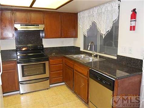 5th image of 4437 Estrella Ave #A