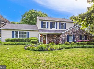 11 Durham Boat Dr, Washington Crossing, PA 18977