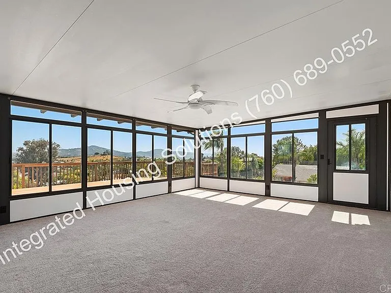 945 Pinon St — Photo 14