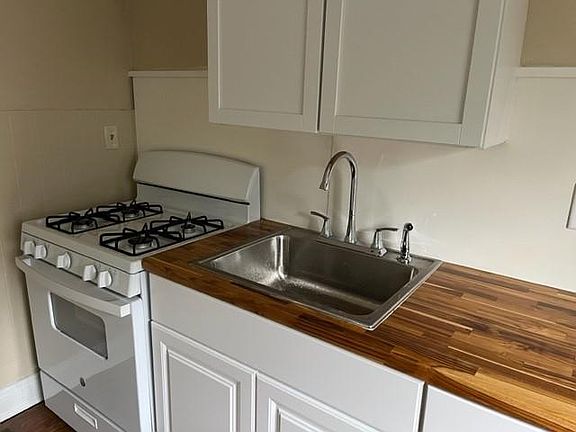 5th image of 725 Woodruff Place Middle Dr APT 3