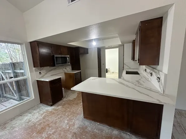 2301 Versailles Dr, Cedar Park, TX 78613