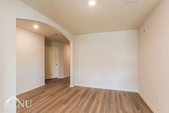 10479 Red Cardinal Dr — Photo 8