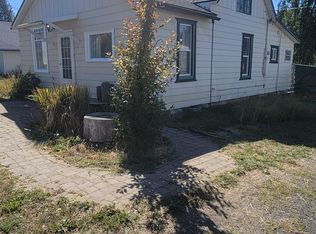 630 S 1st St, Rockford, WA 99030