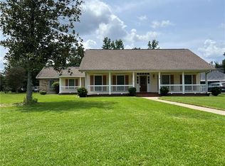 255 Beau Rivage Dr, Mandeville, LA 70471