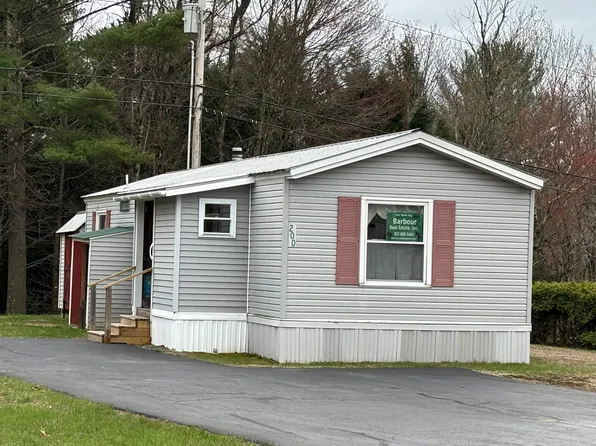 200 Redwood Drive, Hyde Park, VT 05655