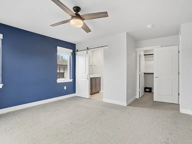 1518 N Newton St — Photo 25
