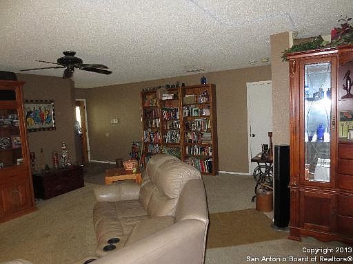 3rd image of 7686 Aspen Park Dr