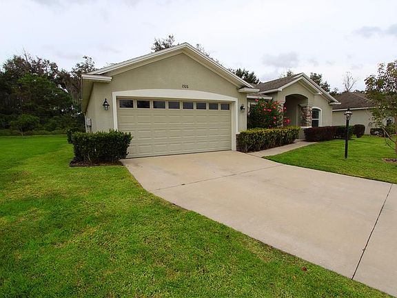 2nd image of 1926 Griffins Green Dr