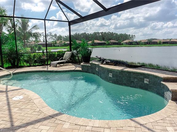 2nd image of 10361 Materita Dr