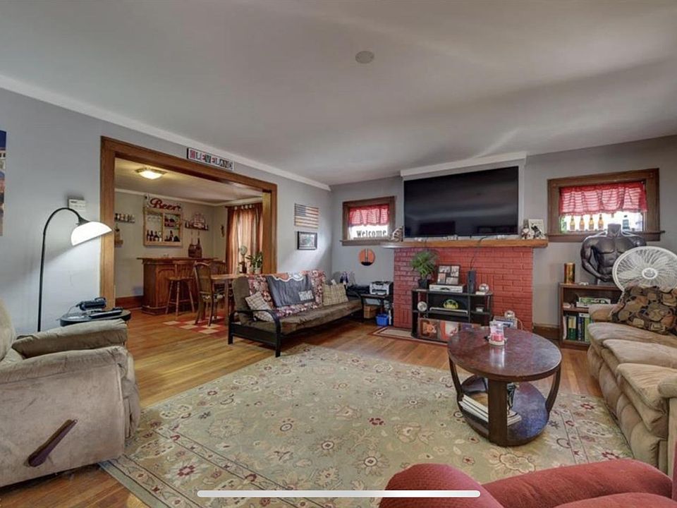 1st image of 1531 Spring Garden Ave