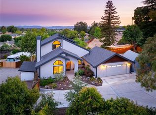 818 Jackson Dr, Paso Robles, CA 93446
