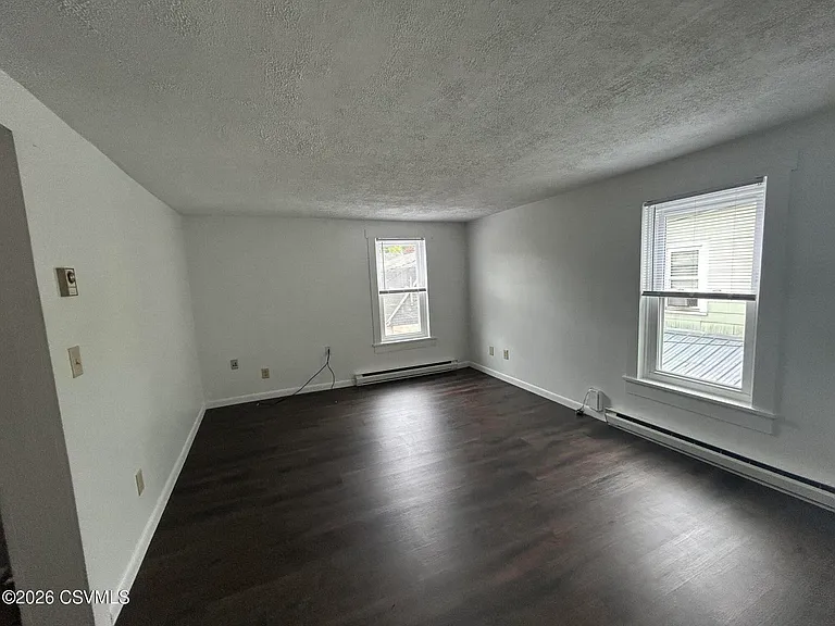 533 Chestnut St #2 — Photo 5