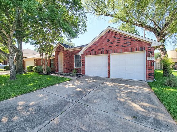 2nd image of 18214 Arbormont Dr