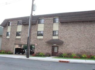 176 Hackensack St APT 4, Wood Ridge, NJ 07075