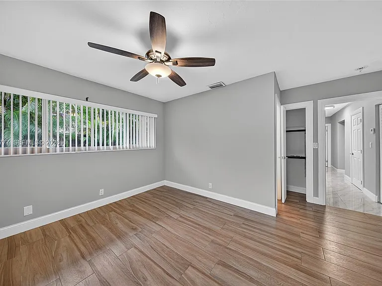 2801 Coral Shores Dr — Photo 37