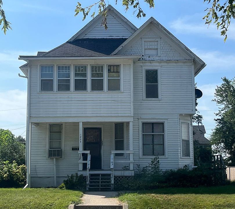1st image of 1235 2nd Ave N #1B-1BA