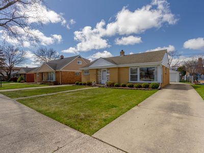 7834 N Harlem Ave, Niles, IL, 60714