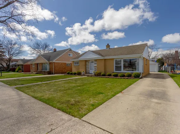 7834 N Harlem Ave, Niles, IL 60714
