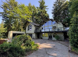 10215 SW 116th St, Vashon, WA 98070