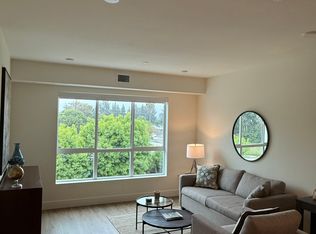 15418 W Bermuda St #312, Mission Hills, CA 91345