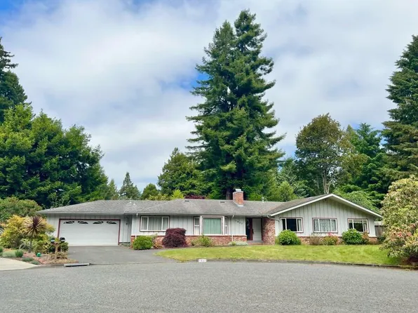 1937 Greenbriar Ln, Eureka, CA 95503