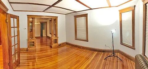 4th image of 217 Billings St #1