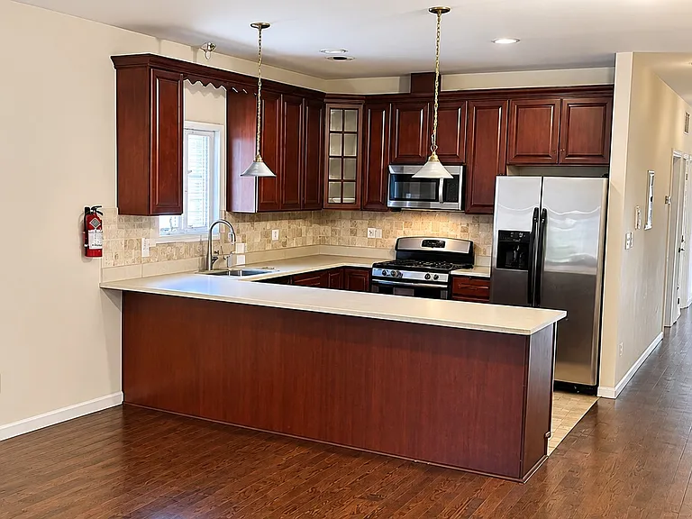 493 Liberty Ave #1 — Photo 3