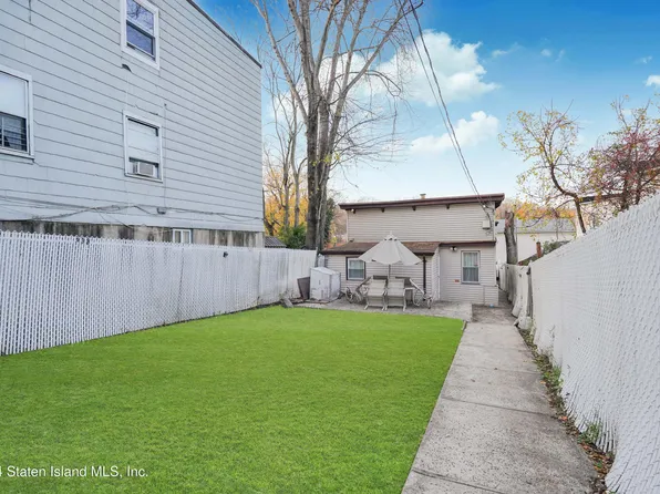 37 Stanley Ave, Staten Island, NY 10301