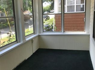 17 Monroe St, Shelton, CT 06484