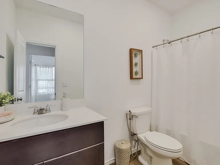 2712 Louris Ln — Photo 12