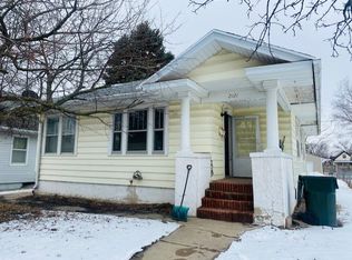 2121 Bryan St, Sioux City, IA 51109