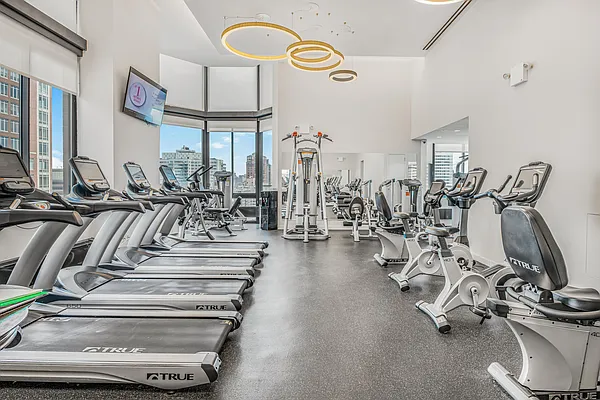 Sold by Furumoto Realty of New York City Inc | media 22