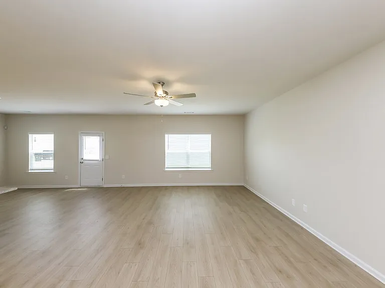 470 Prescott Way — Photo 5