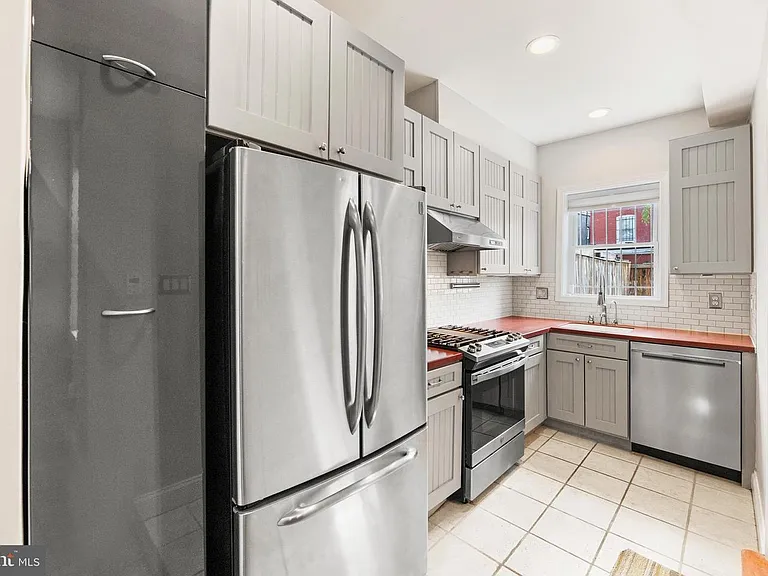 2223 12th Pl NW — Photo 20