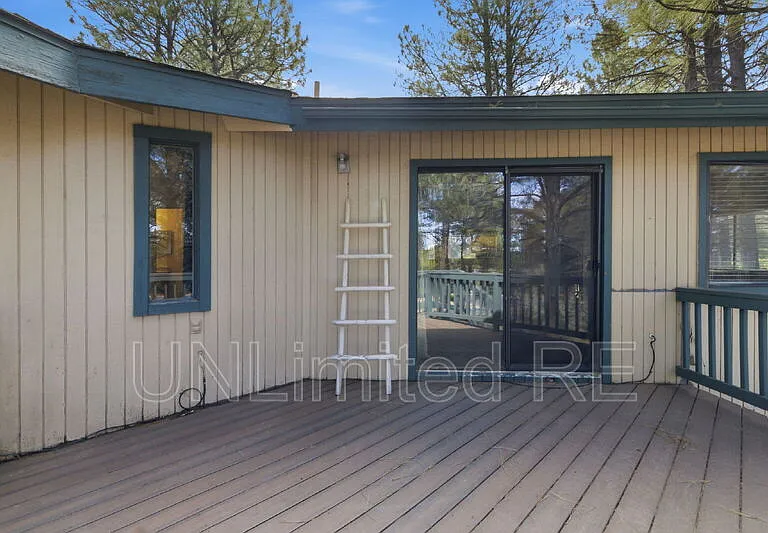 1410 N Inverrary Way — Photo 44