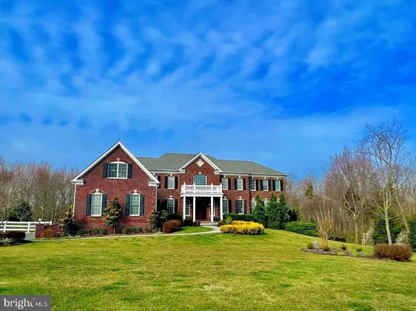 128 Jane Chapman Dr, Newtown, PA 18940