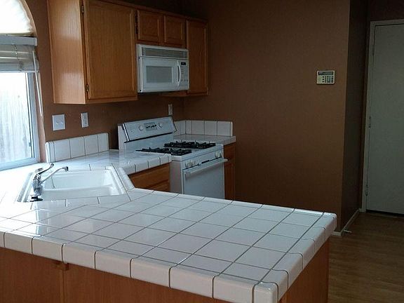 5th image of 5306 Tamarindo Ln