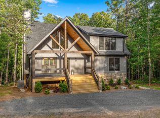 1075 Lees Ride, McCaysville, GA 30555